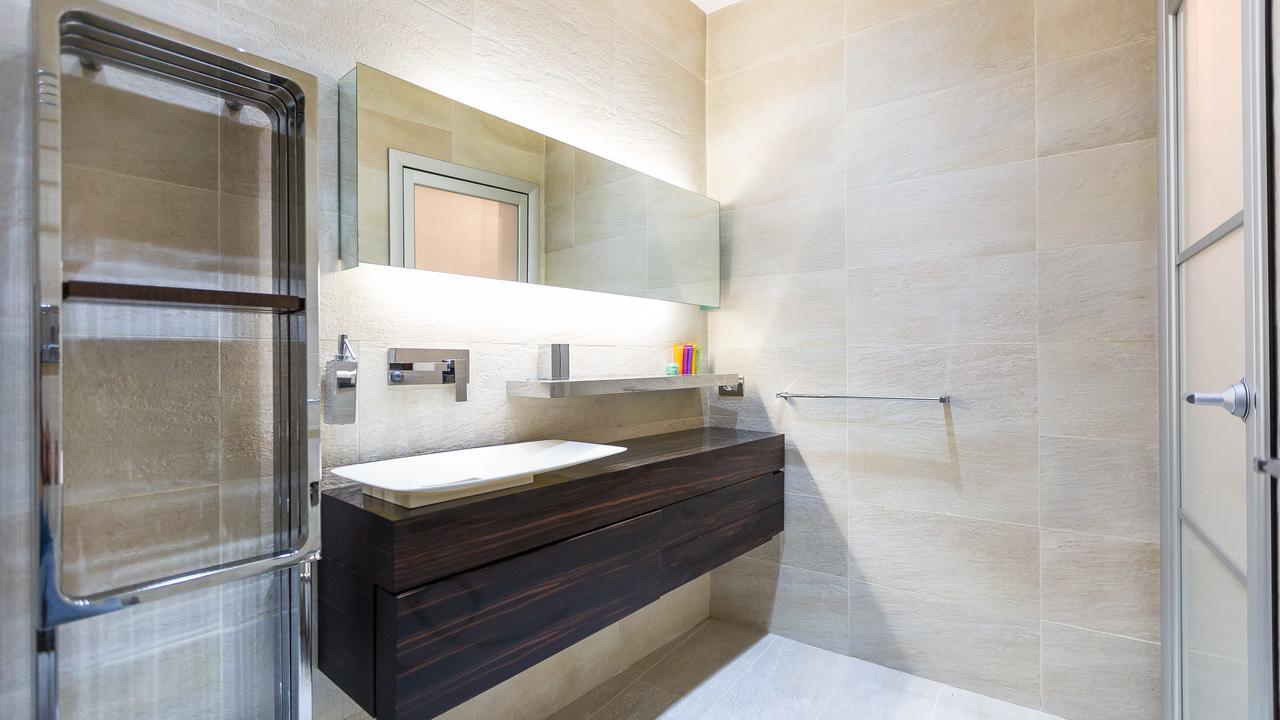 Rental In Rome Cosmopolitan Hi-Tech Екстер'єр фото